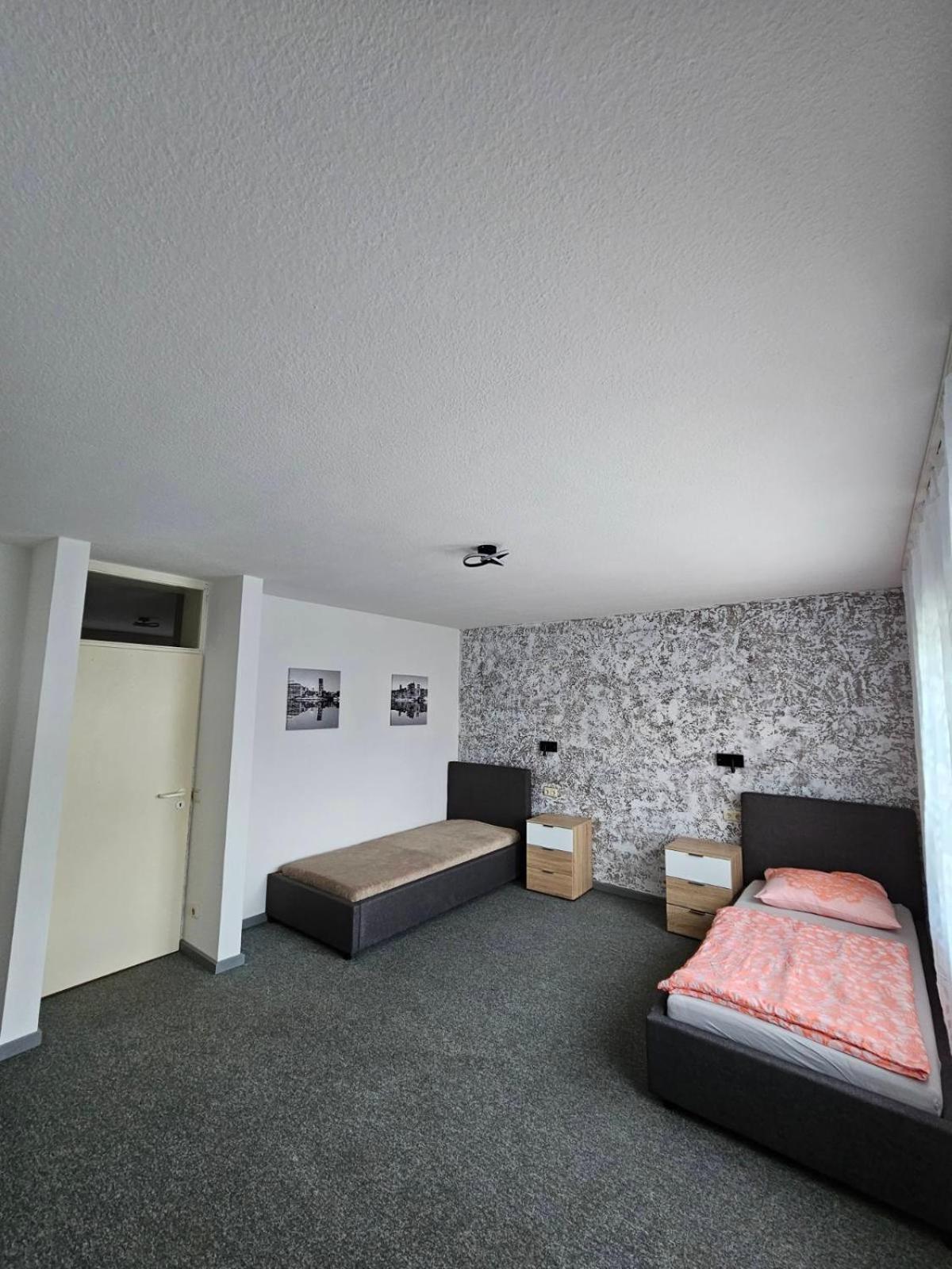 Kompfort Business Apartment Wertheim Buitenkant foto