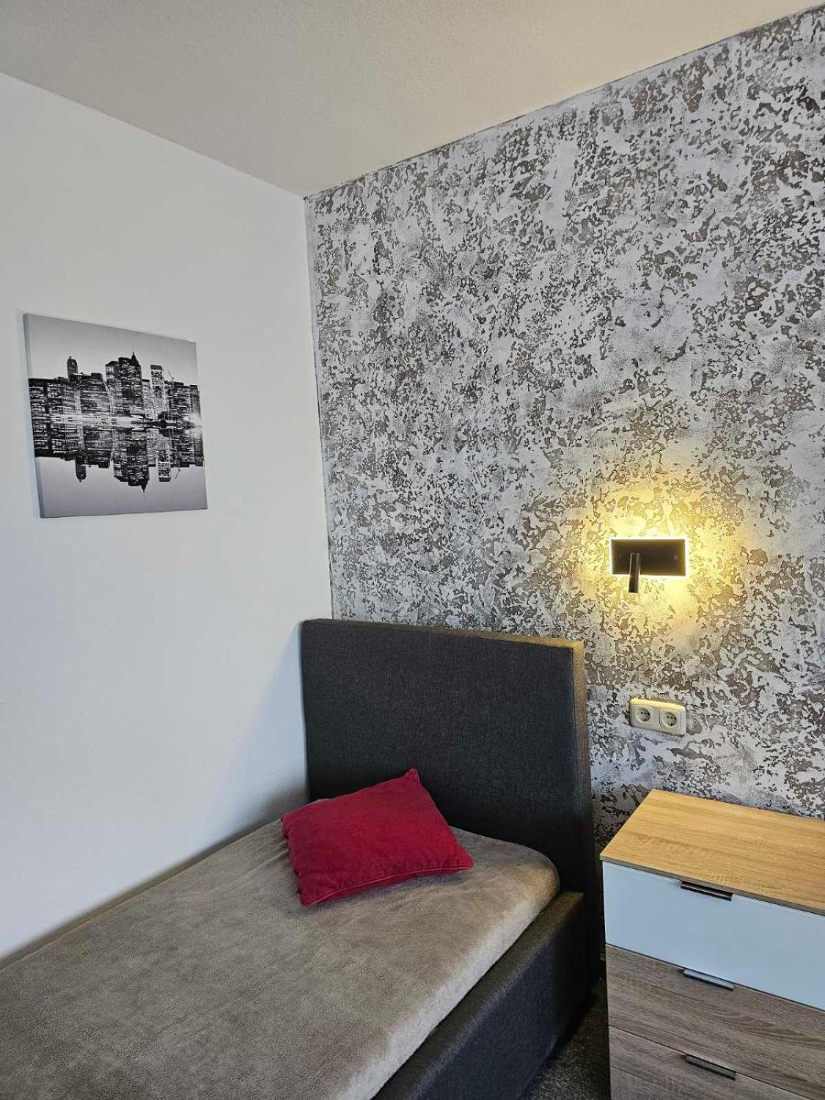 Kompfort Business Apartment Wertheim Buitenkant foto